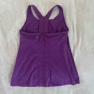LULULEMON TANK TOP SIZE 6!!